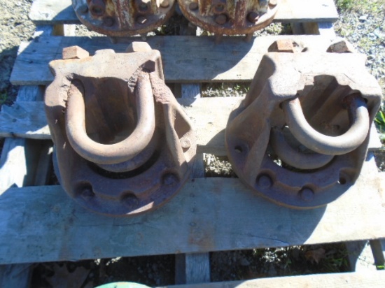 Set Of Hubs For An IH 1066, One Is Broke Around Outer U Bolt But Still Usea