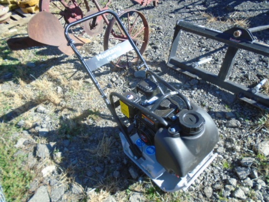 New Mustang LF-88 Gas Powered Plate Compactor