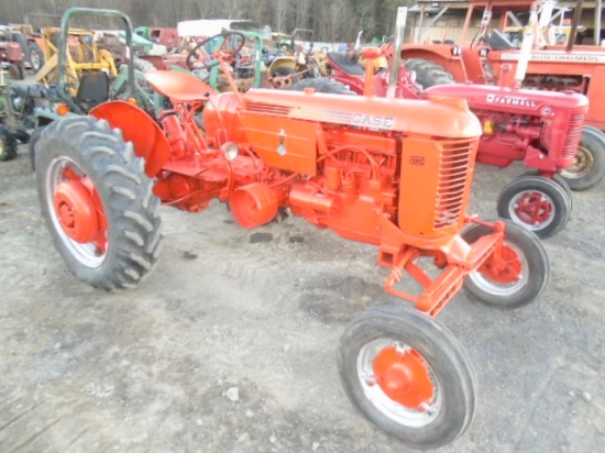 Case VAC Antique Tractor w/ Adjustable Wide Front, Eagle Hitch, Good 12.4-2