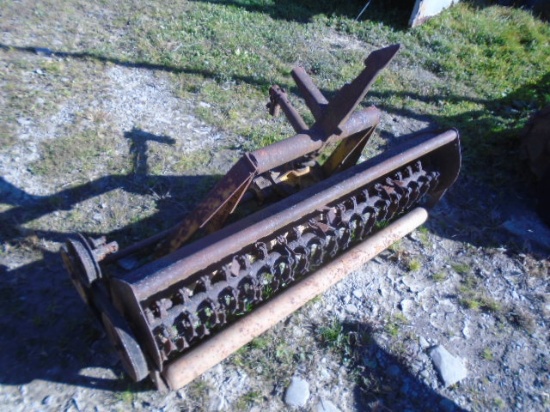 International 1 Point Fast Hitch Mott Mower