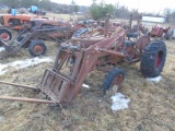 International 330 Utility w/ Loader & Forks, Fenders, Tire Chains, Pto, Low