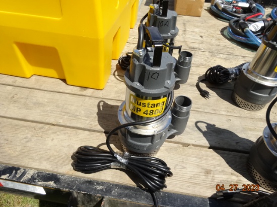 Mustang MP4800 Submersible Pump