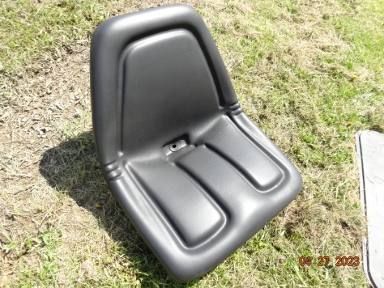 New Black Equipment Seat, TM333BL