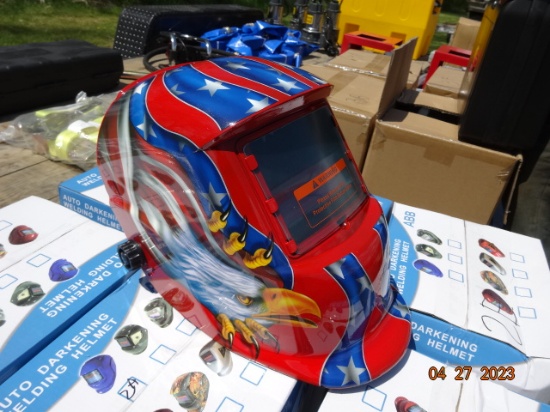 Auto Darkening Welding Helmet