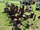 Oliver 4x Hydraulic Reset Plow, Missing Hitch