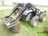 Leyland 262 4wd Tractor w/ Nice Great Bend 660 Loader, One Front Rim Is Rus