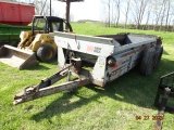 New Idea 3632 Tandam Axle Manure Spreader w/ End Gate, Needs A Wheel Bearin