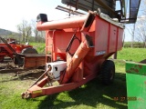 United Farm Tools Grain Cart, Hydraulic Fold Out Augur, Nice Shape, Legal W