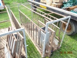 Hog Crate
