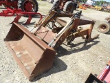 International 2000 Loader, Dual Bucket Cylinders