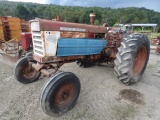 Farmall 560 Gas Tractor, Factory Wide Front, Fast Hitch, 18.4-34 Tires On P