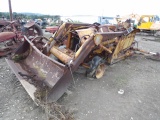 International 2500D Loader Tractor, Parts Machine, Diesel Engine, 16.9-28 T