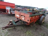 New Idea 212 Manure Spreader, Very Nice Original Spreader That Still Has Lo