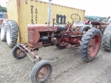 Farmall 200 Tractor, Wide Front, Fast Hitch w/ 3pt Adapter, Runs Good