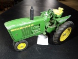 JD 3020, 4 Lever Dash, Metal Wheels