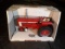 1/16 Farmall 706 Narrow Front