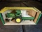1/32 John Deere 40 Series w/ Wagon