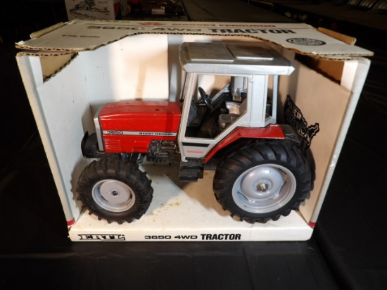 1/16 Massey Ferguson 3650 MFWD, ERTL #1345