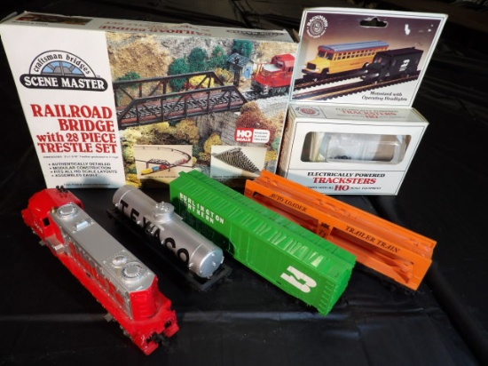 HO Scale Scene Master Rail Road Bridge w/ Trestle & Assorted Train Cars