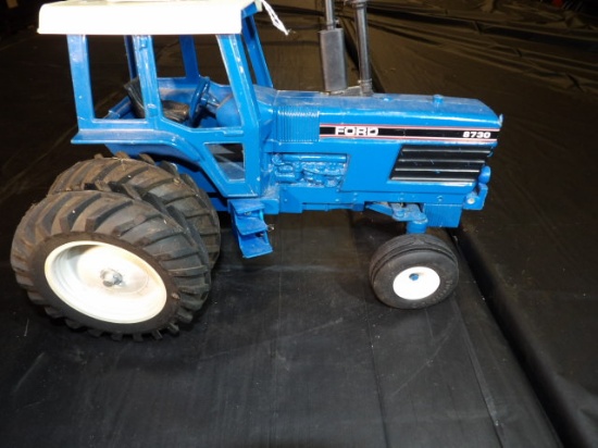 1/16 Ford 8730 w/ 3pt