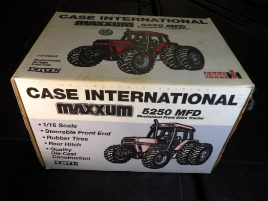 1/16 Case IH 5250 MFWD