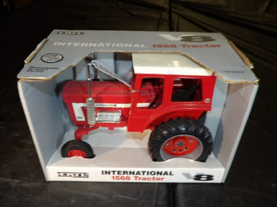 1/16 International 1586 2wd