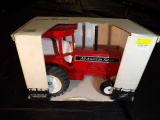 1/16 Joe Ertl All American Farmer Red & White