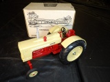 1/16 Cockshutt 570, National Farm Toy Museum #3077