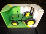 1/16 John Deere 6200 4wd, ERTL #5667