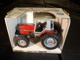 1/16 Massey Ferguson 3650 MFWD, ERTL