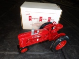 1/16 1995 Empire Farm Days Farmall H In Box