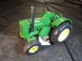 1/16 John Deere D w/ Swinging Drawbar
