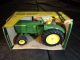 1/16 John Deere 5020, ERTL Old Box #555