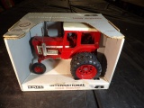 1/16 International 1468 V8