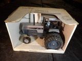 1/16 White 195 2wd