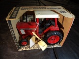 1/16 International 886
