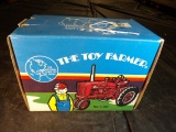 1/16 Farmall Super MTA, 1991
