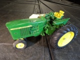 1/16 John Deere 3010 3 Lever