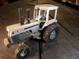 1/16 White 160, 1987 White - New Idea 1st Edition