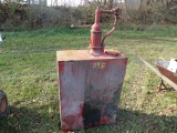 Oil Tank w/ Pump