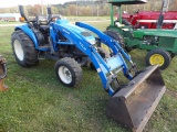 New Holland TC35D 4wd Compact Tractor w/ 17LA Loader, Hydro, 1478 Hours, Cl