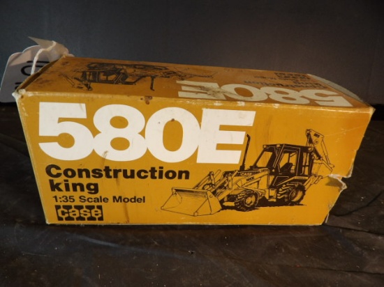 Case 580E Backhoe, 1/35