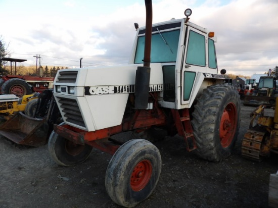 Case 2290 Tractor, 20.8-38 Tires, Dual Remotes, 540 & 1000 Pto, Semi Powers