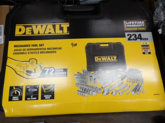 Dewalt 234 Pc Mechanics Tool Set