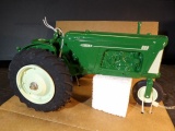 1/16 Oliver 880, 1992 Central Tractor Special Edition