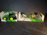 1/32 John Deere 3140, 1/64 JD Farm Set