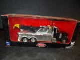 1/32 Peterbilt 379 Tow Truck
