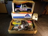 Albertsons Semi, Car Quest Tonka Wrecker, Flat Of Small Scale Vehicles