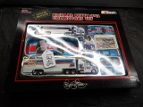 Richard Petty #43 Collectors Set
