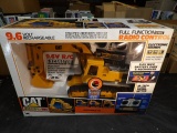 1/20 Cat 225 Excavator, Remote Control